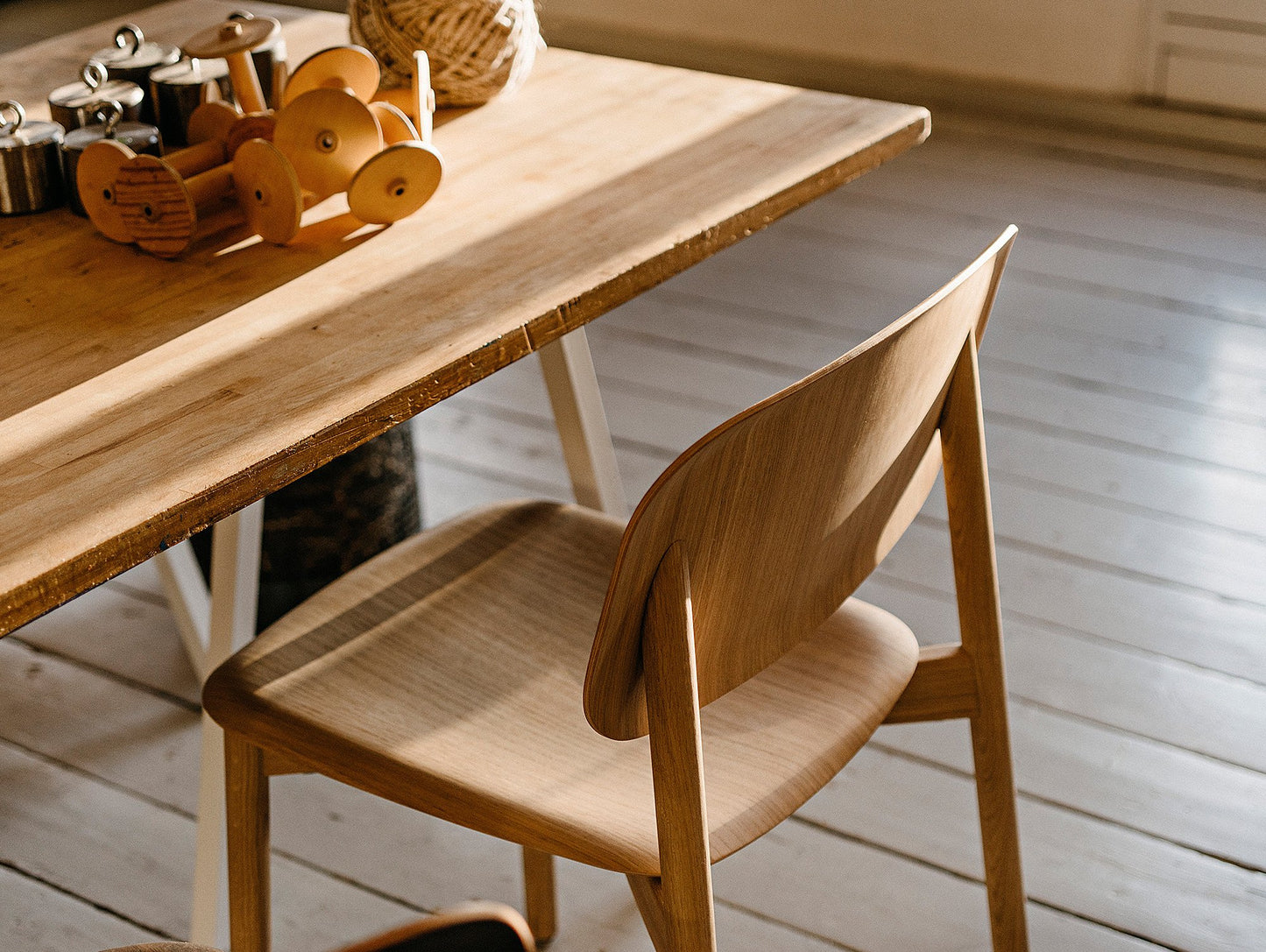 Soft Edge 60 (Wood Dining Chair)