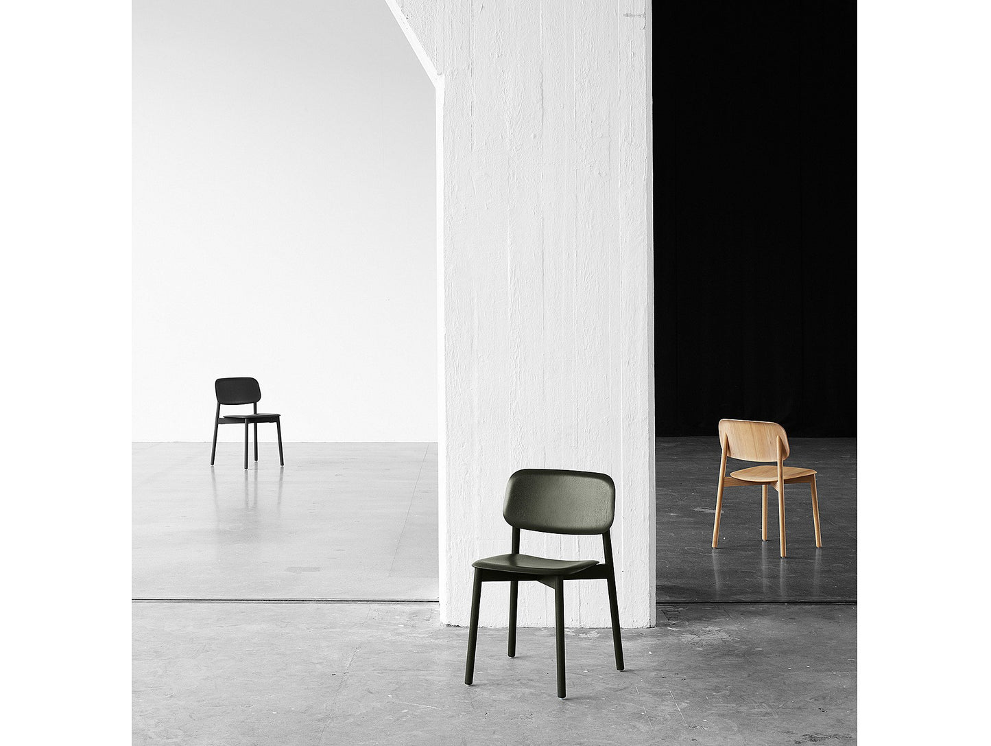 Soft Edge 60 (Wood Dining Chair)