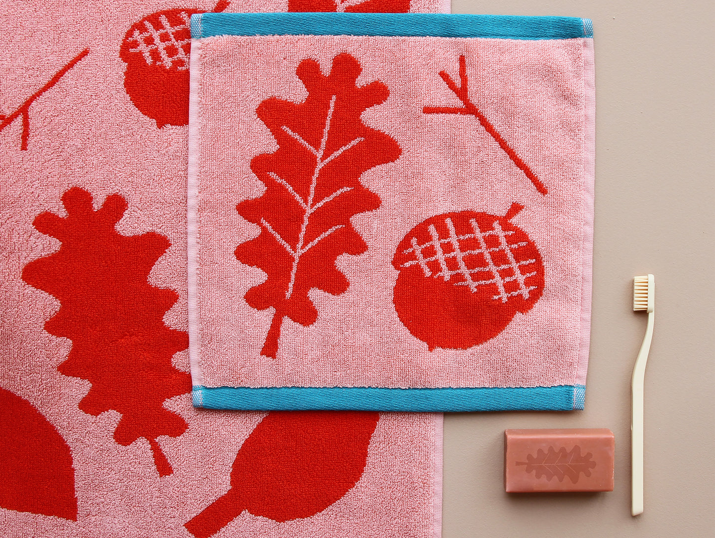 Sprig Towels by Donna Wilson