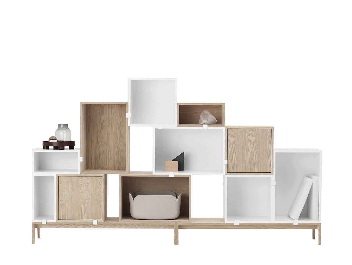 Stacked Shelf System 2.0 by Muuto