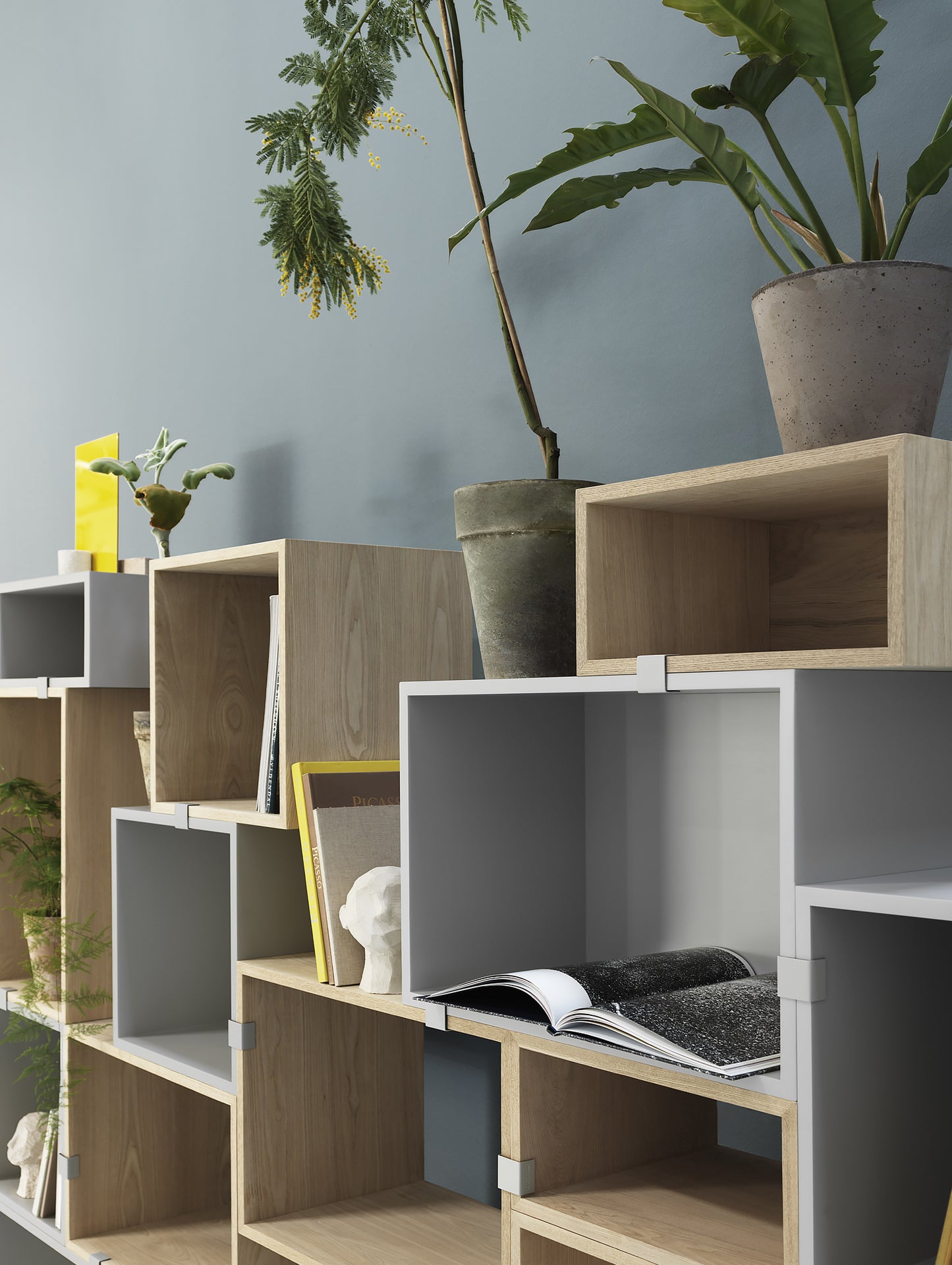 Stacked Shelf System 2.0 by Muuto