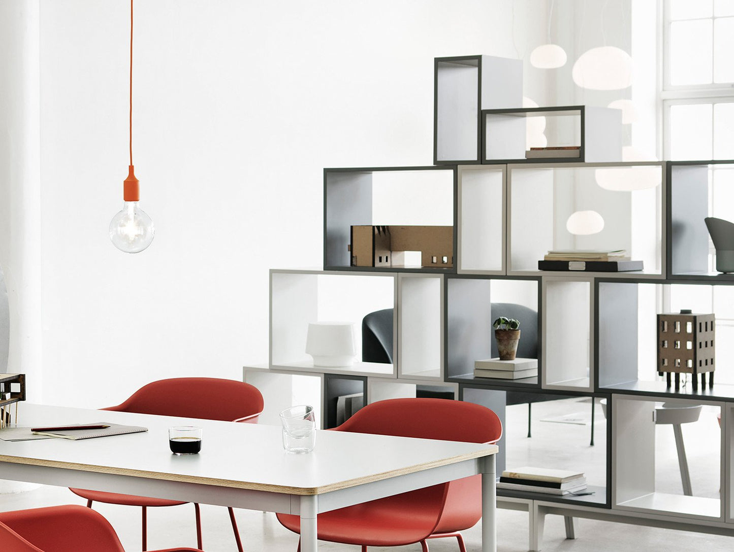 Stacked Shelf System 2.0 by Muuto