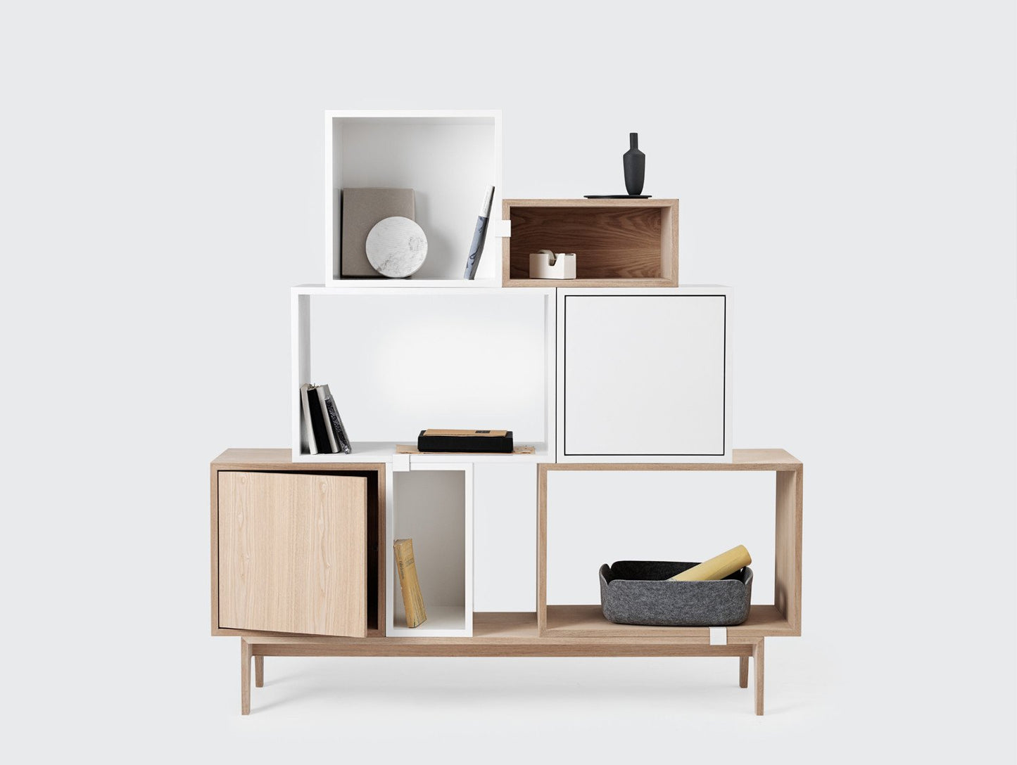 Stacked Shelf System 2.0 by Muuto