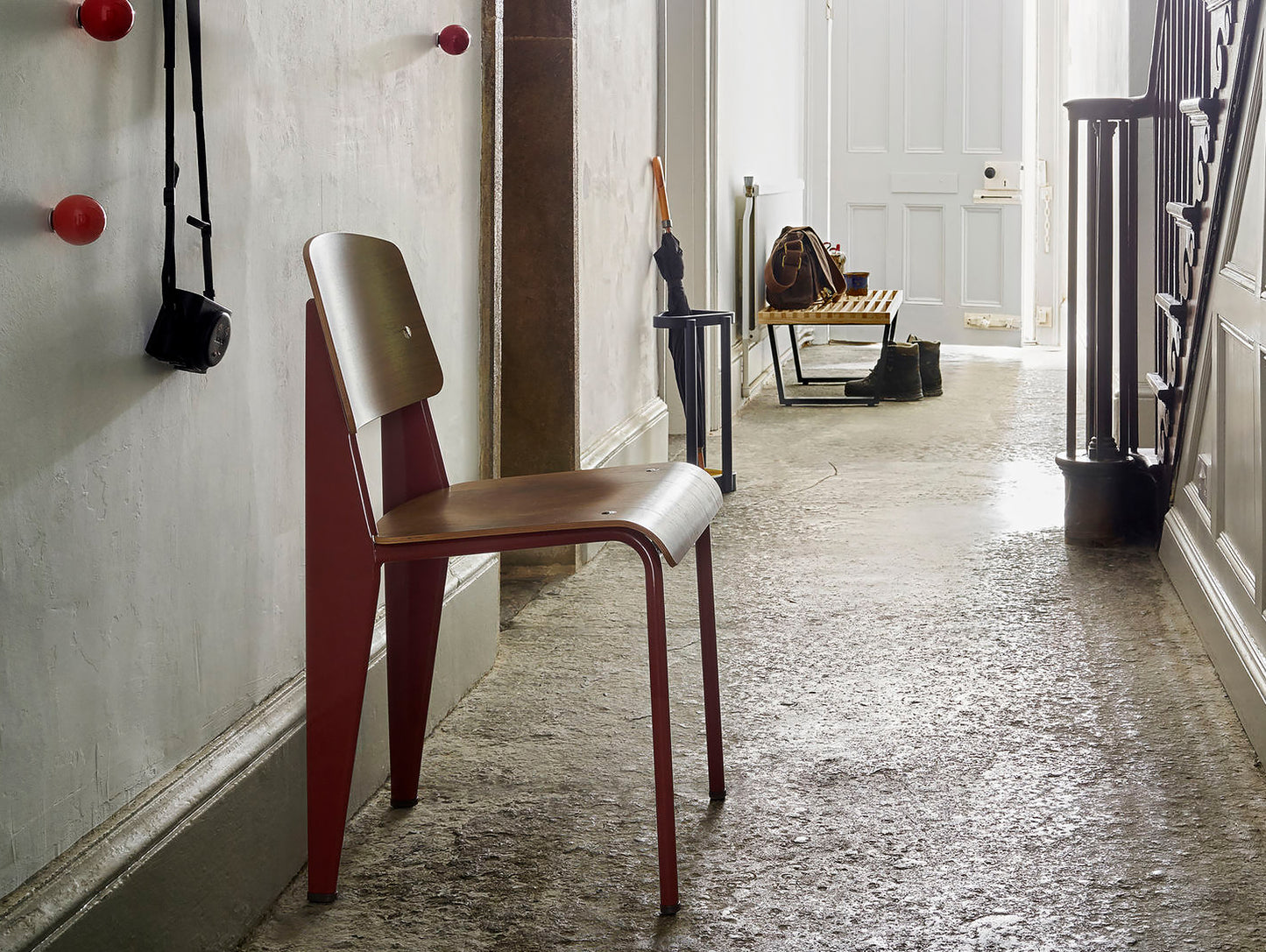 Prouvé Standard Chair by Vitra - Natural Oak, Japanese Red