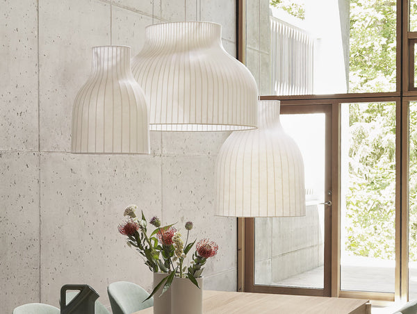 Multi strand outlet pendant light