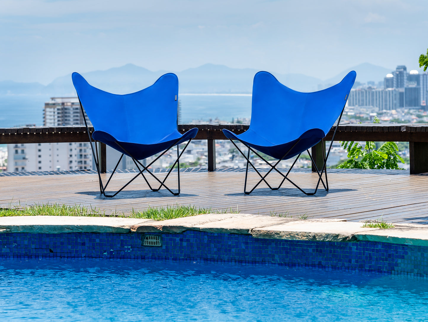 Sunshine Mariposa Butterfly Chair by Cuero - Zinc Coated Black Steel Frame / Atlantic Blue Cover