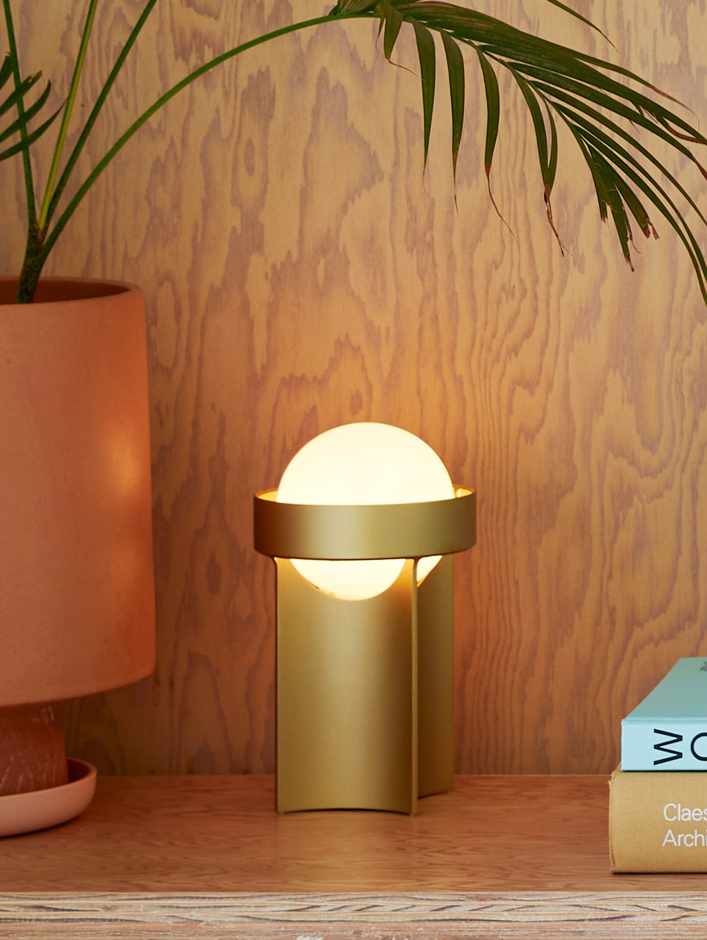 Loop Table Lamp with Sphere III by Tala - Gold