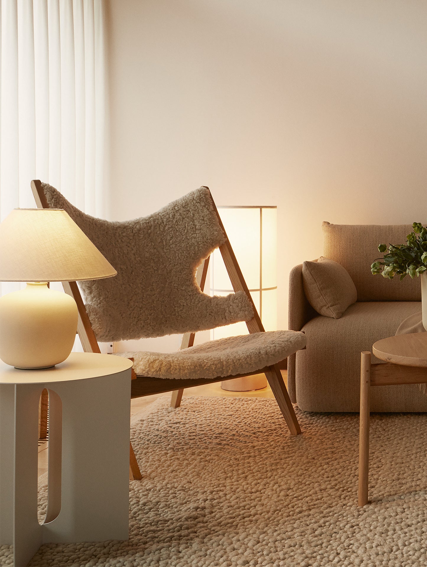 Torso Table Lamp 37 by Menu