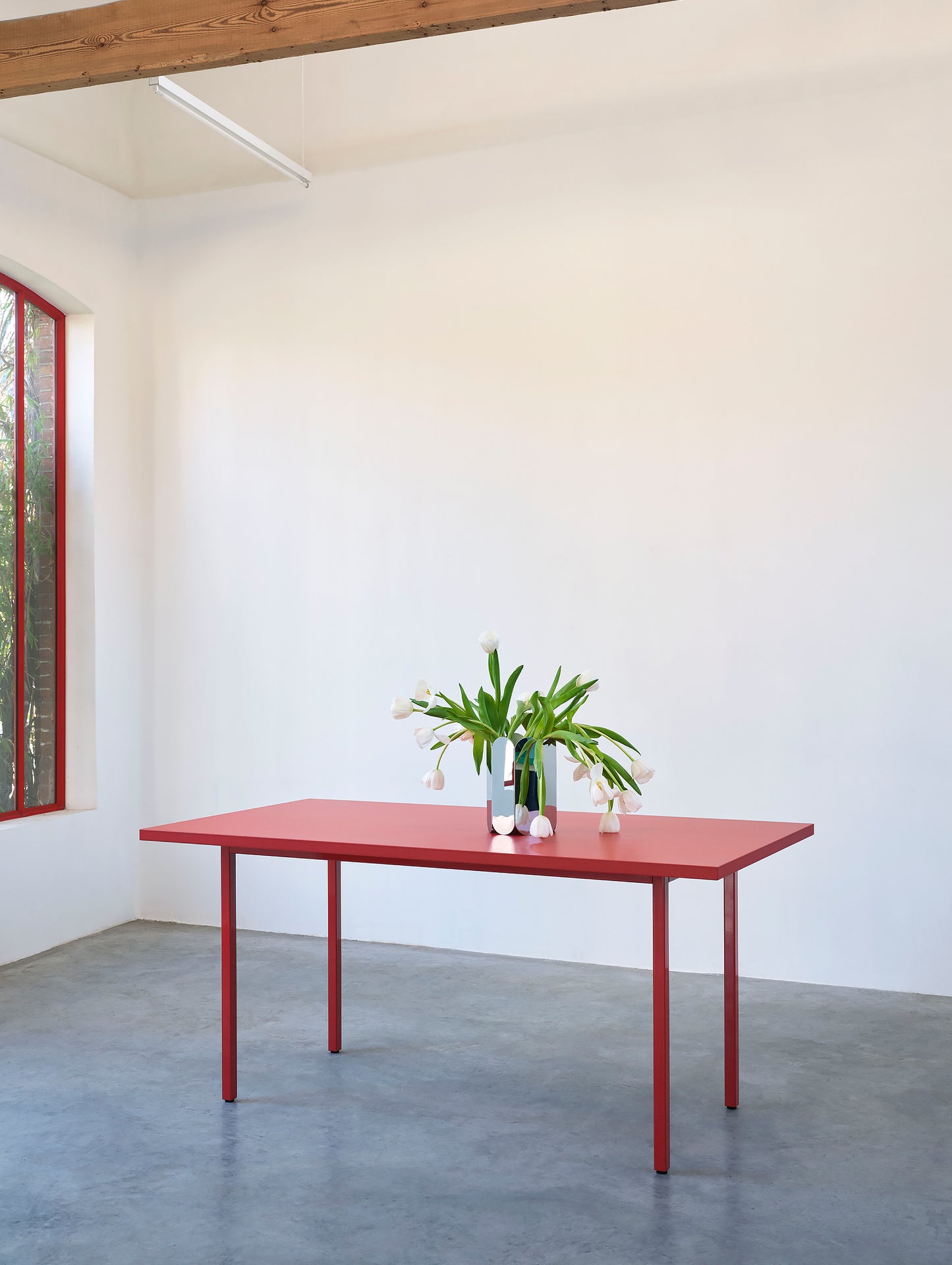 Two-Colour Table by HAY