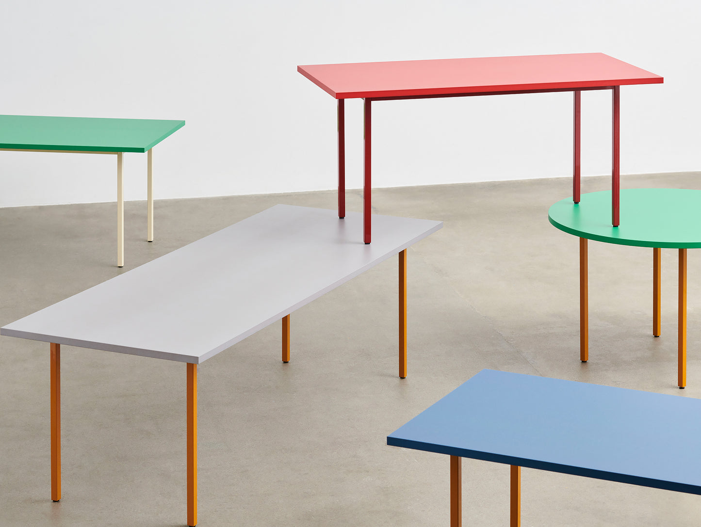 Two-Colour Table by HAY