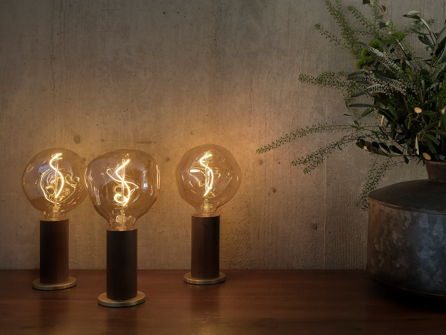 Voronoi I - 2 Watt Tinted LED bulb by Tala