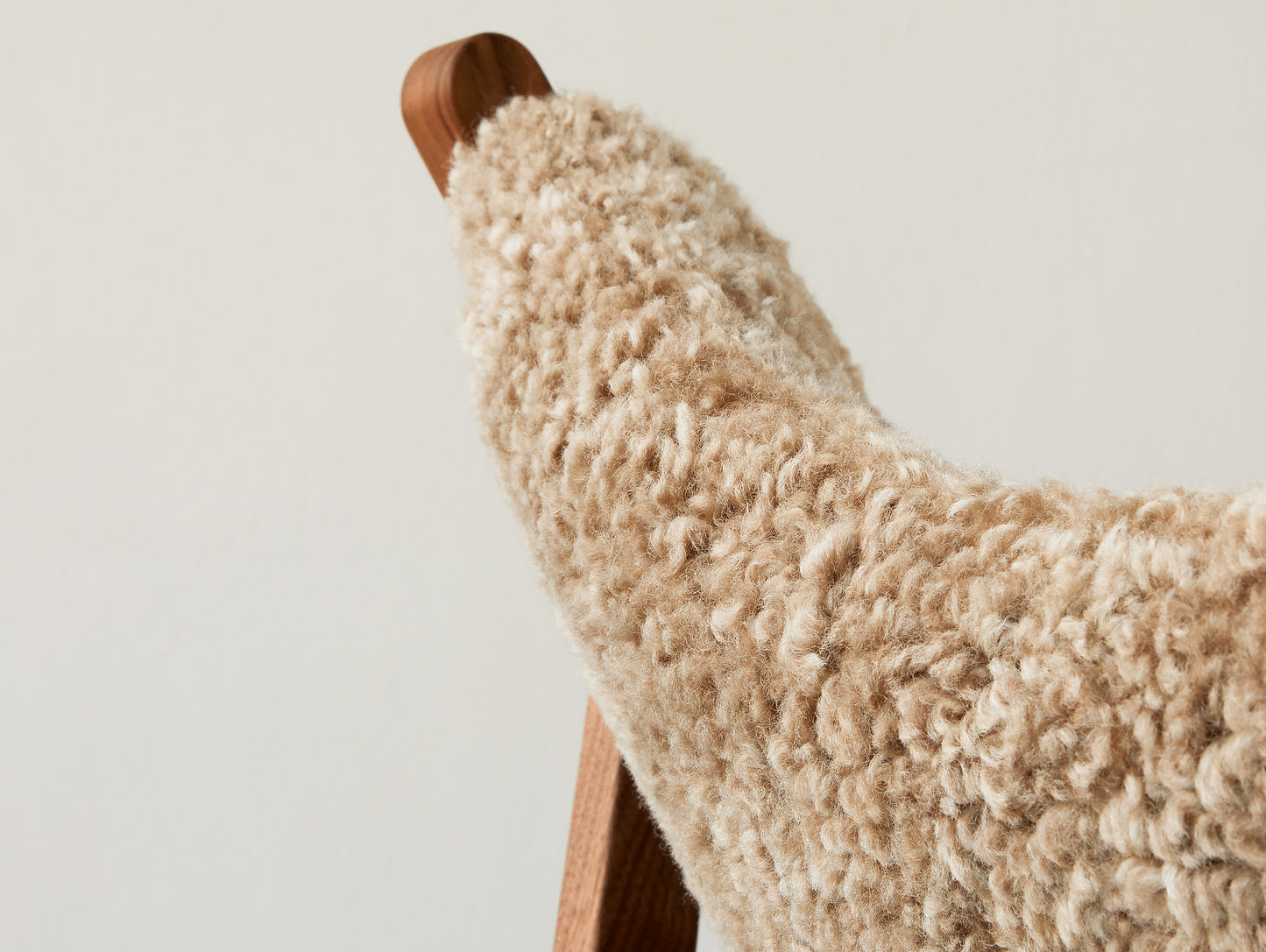 Knitting Chair - Sheepskin