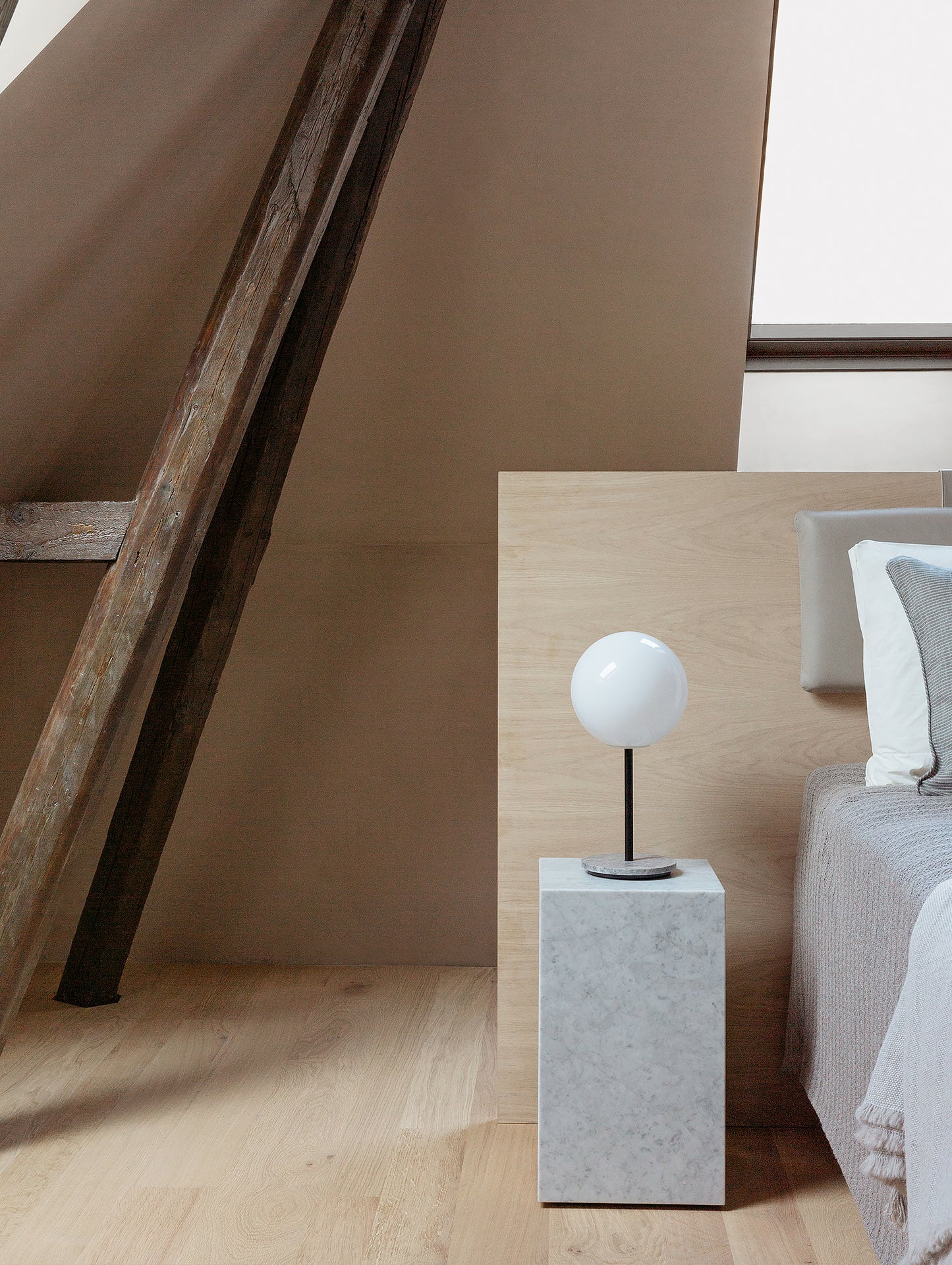 Plinth Tall - White Carrara Marble - Menu