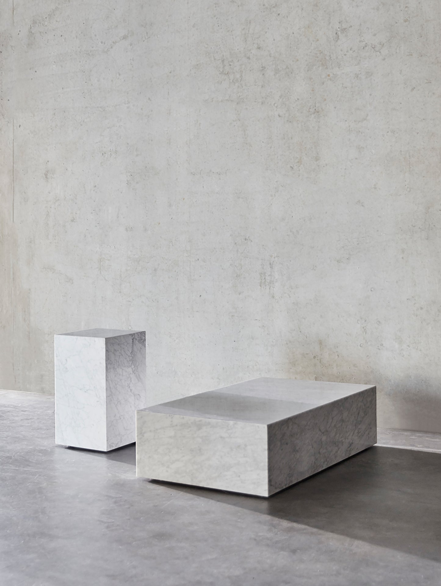 Plinth Tall - White Carrara Marble - Menu