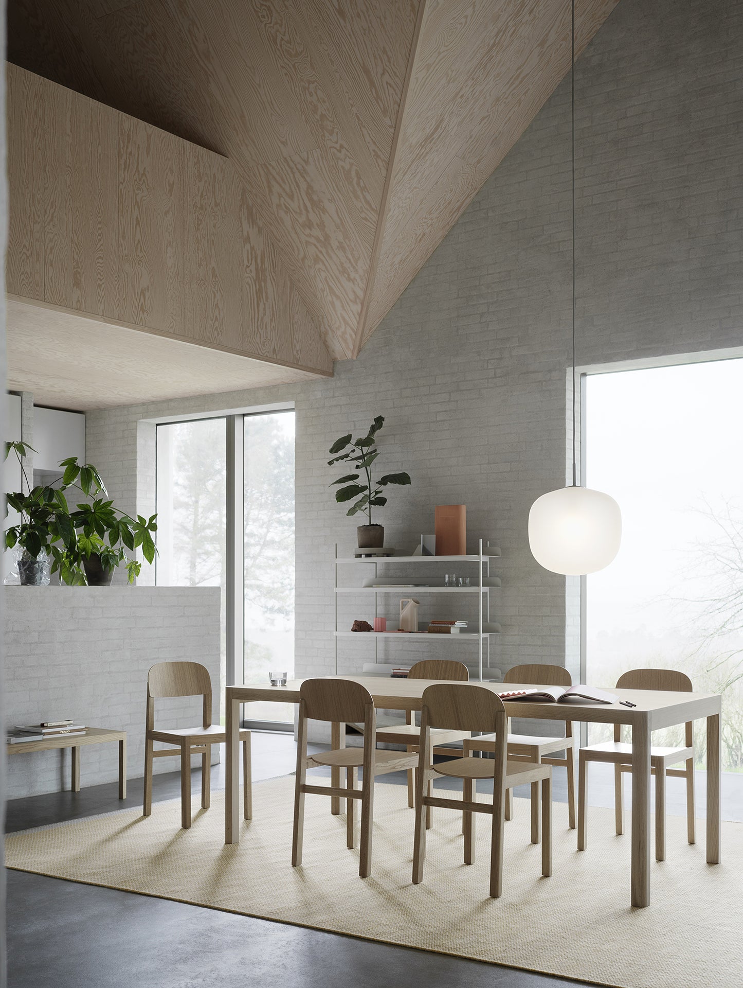 Workshop Table by Muuto -200 x 92 cm / Oak Veneer Top with Lacquered Oak Base