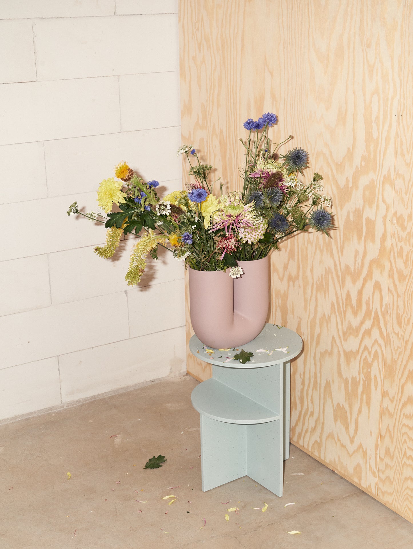 Kink Vase by Muuto - Dusty Lilac
