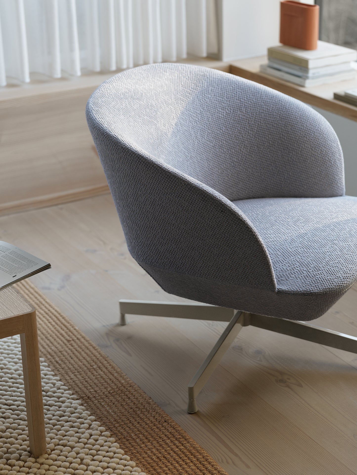 Oslo Lounge Chair - Swivel Base by Muuto - Grey Metal Base / Colline 737