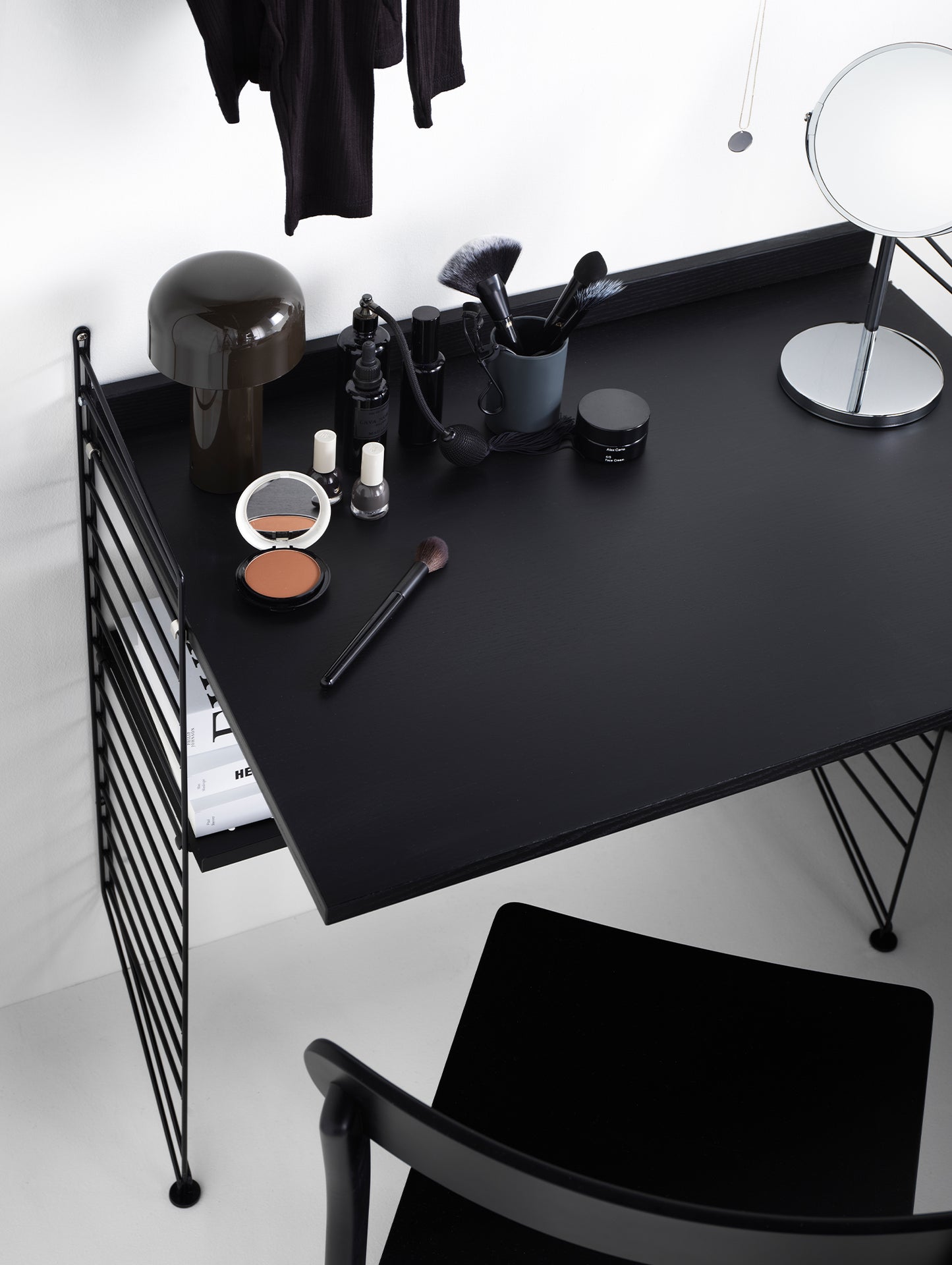 Workspace Combinations by String - black