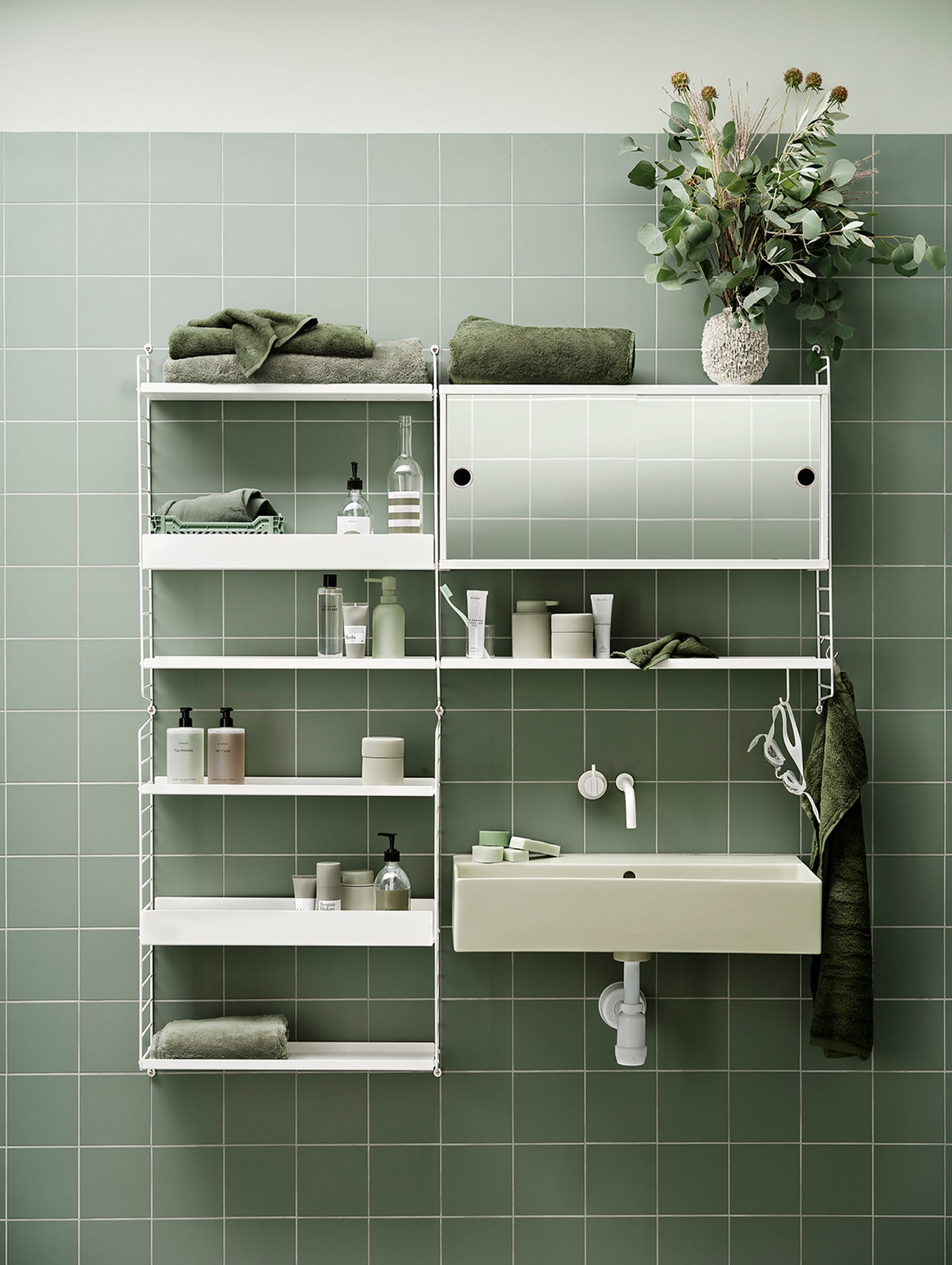 String System Mirror Cabinet by String