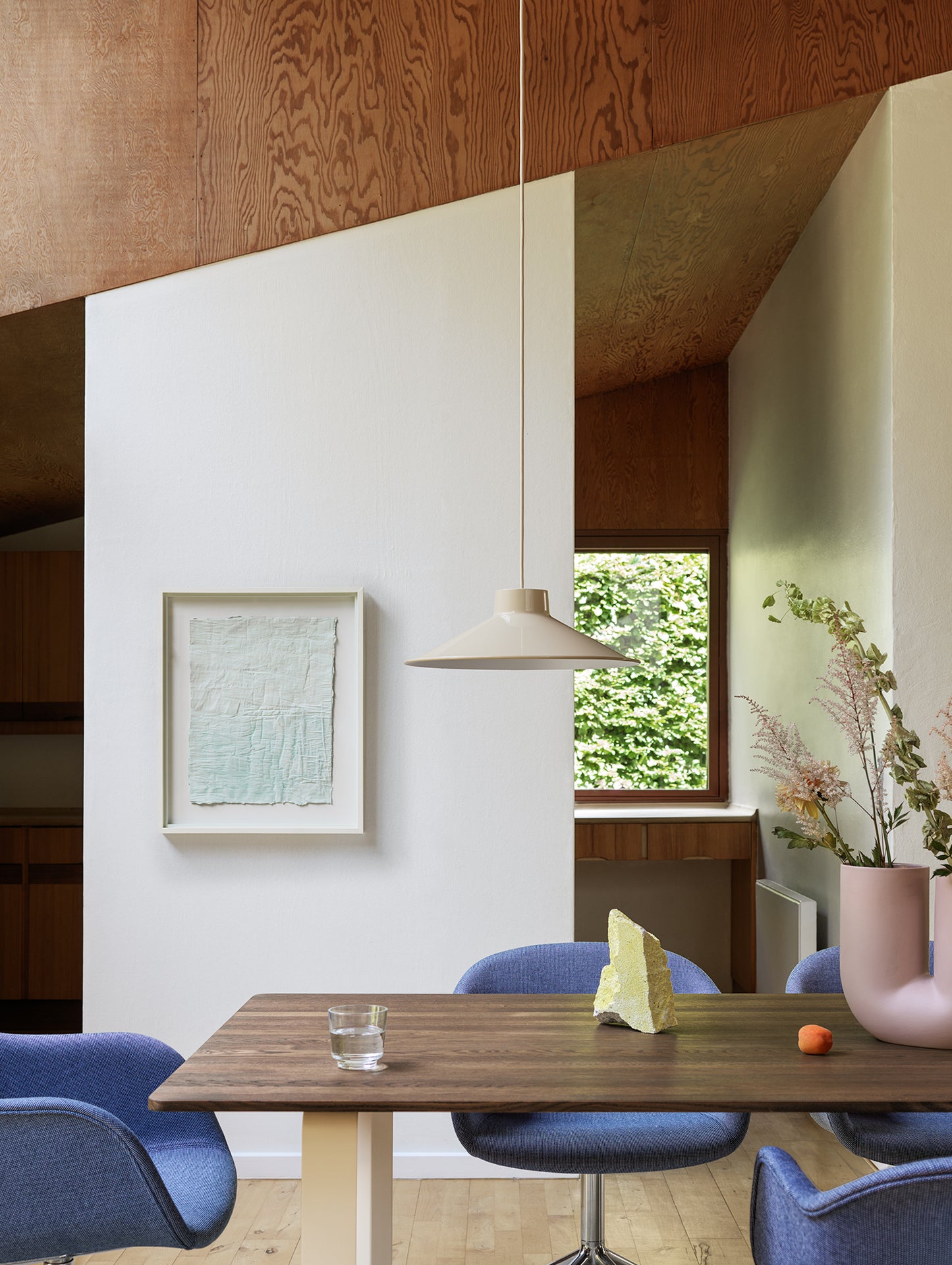 Top Pendant Lamp by Muuto - Diameter 36 cm / Sand Colour