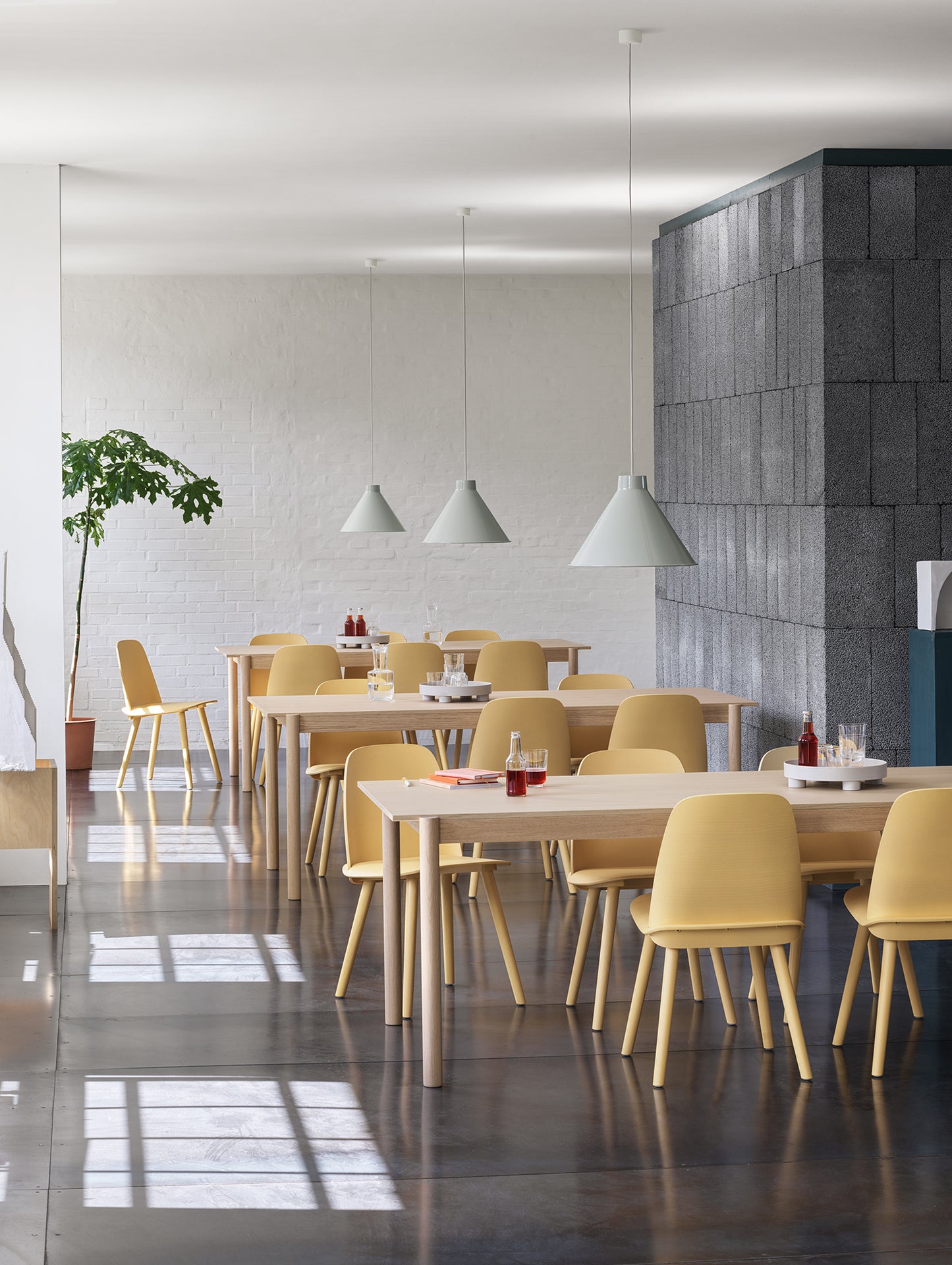 Top Pendant Lamp by Muuto - Diameter 38 cm / Grey Colour