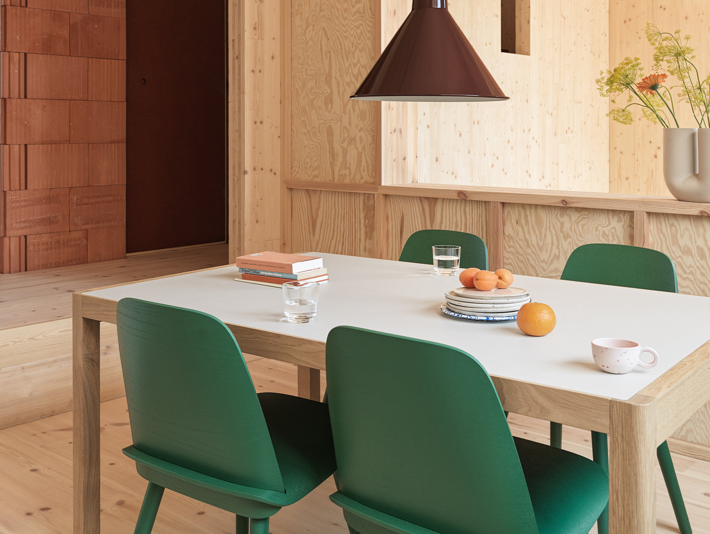 Workshop Table by Muuto - 140 cm / Warm Grey Linoleum