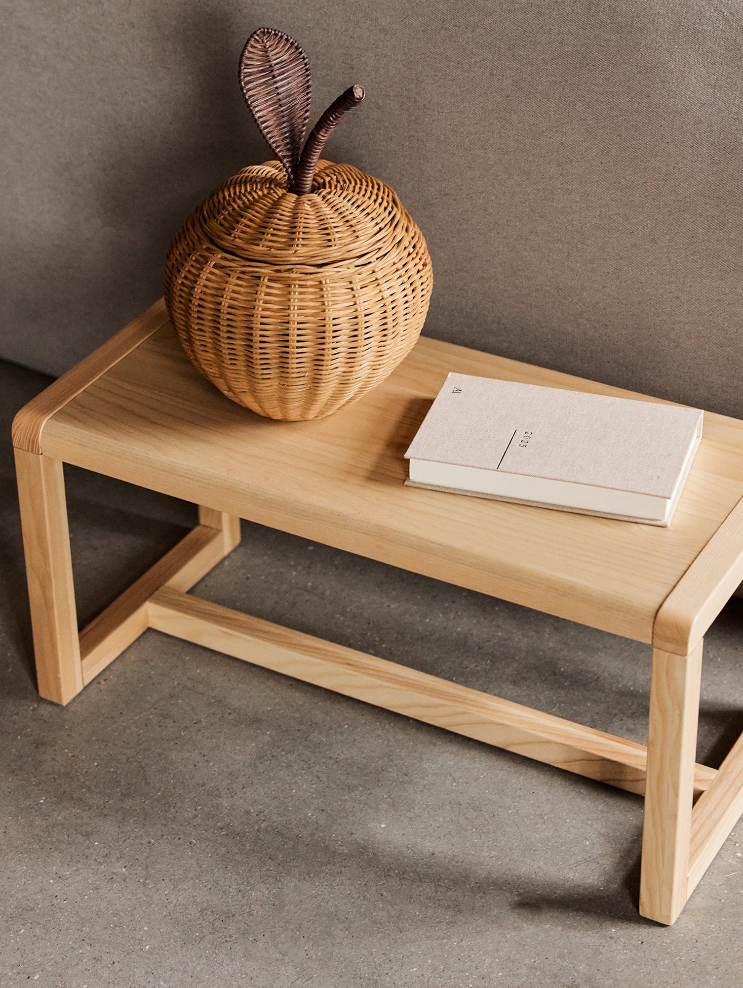 Little Architect Bench by Ferm Living - Lacquered Ash