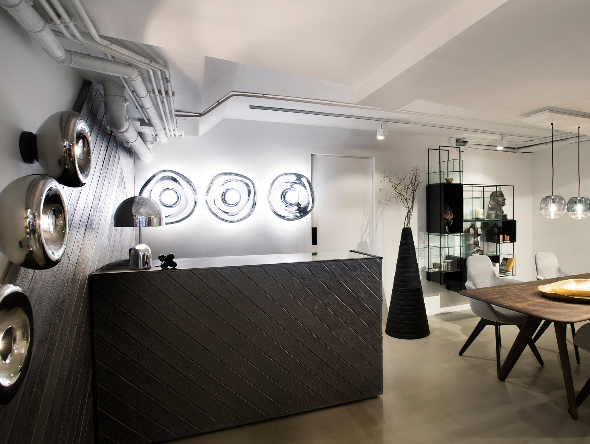 Melt Surface LED Wall Lamp by Tom Dixon