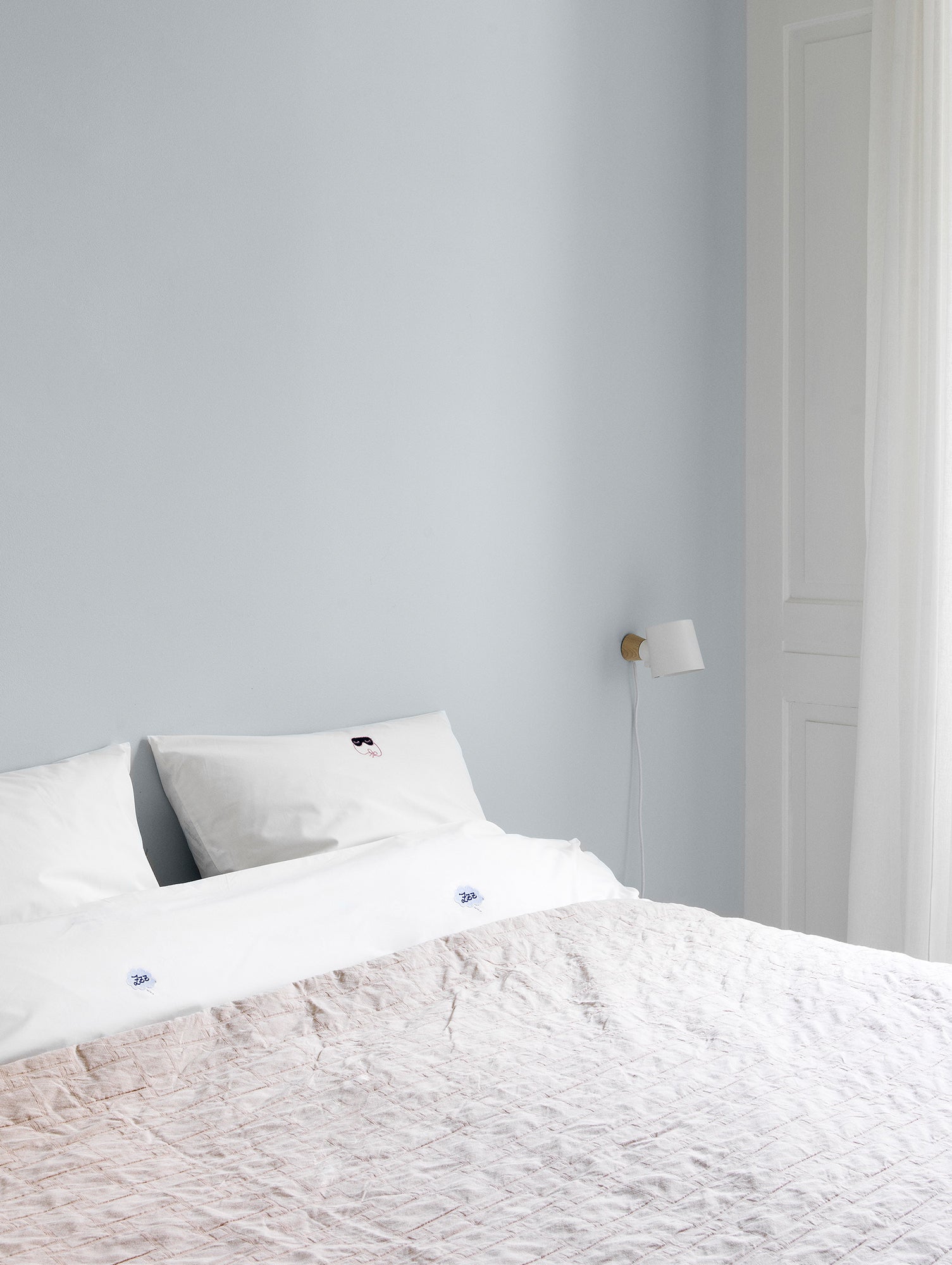 Rise Wall Lamp by Normann Copenhagen - White