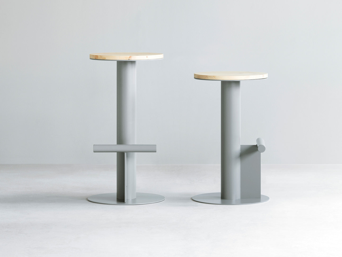 Pole Bar Stool by Normann Copenhagen - Grey