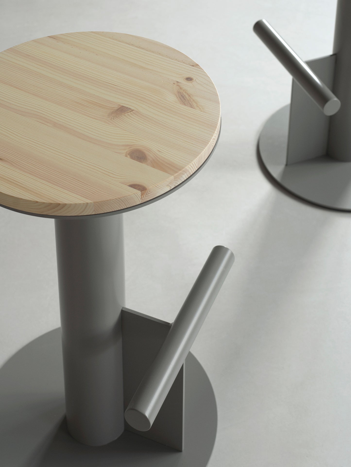 Pole Bar Stool by Normann Copenhagen - Grey