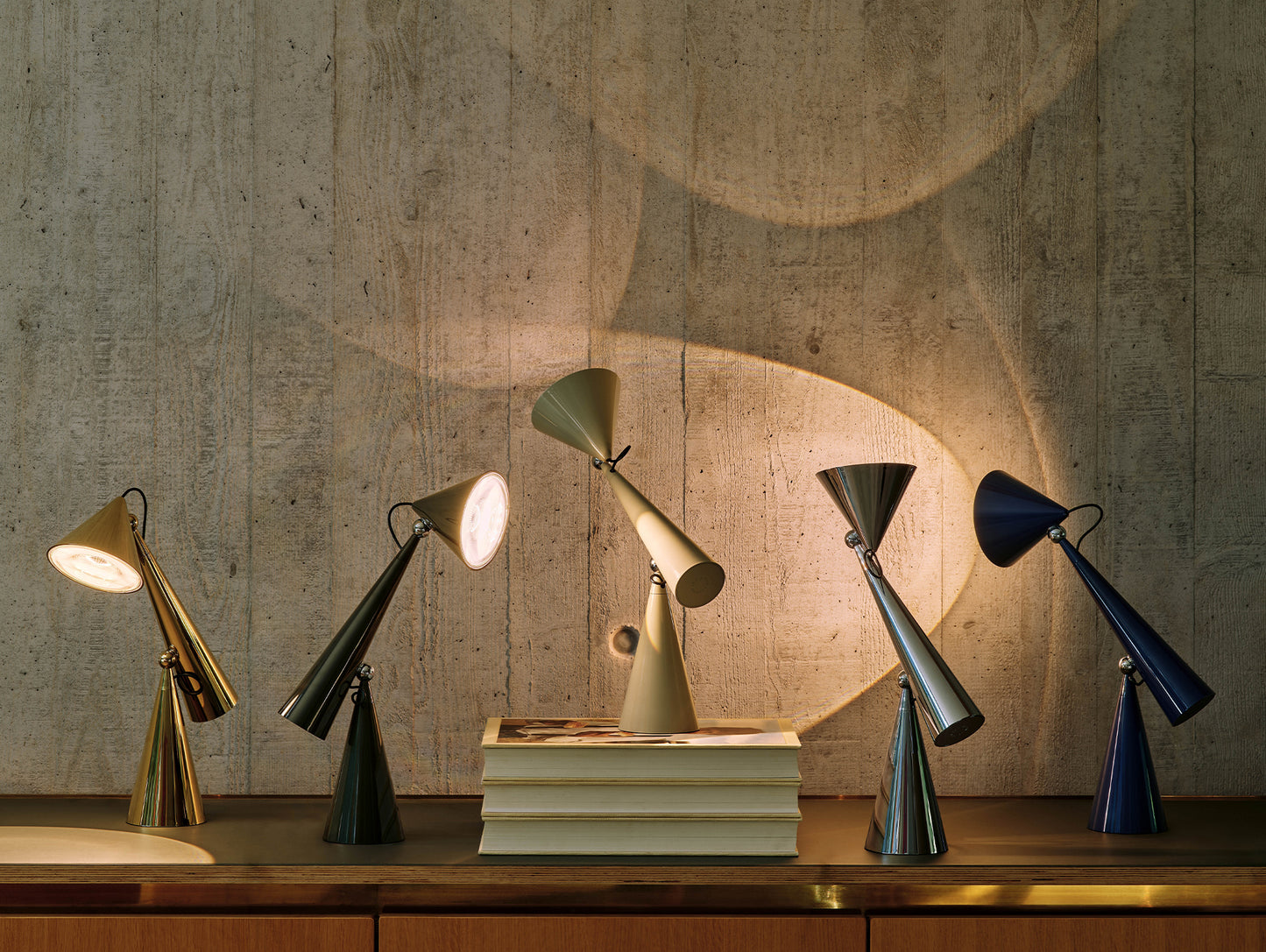 Pose Task Light by Tom Dixon