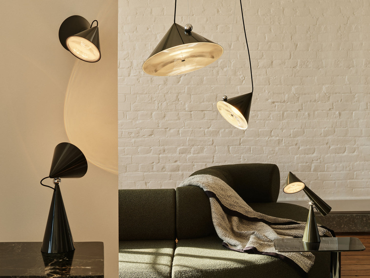 Pose LED Surface Light by Tom Dixon - Kelp