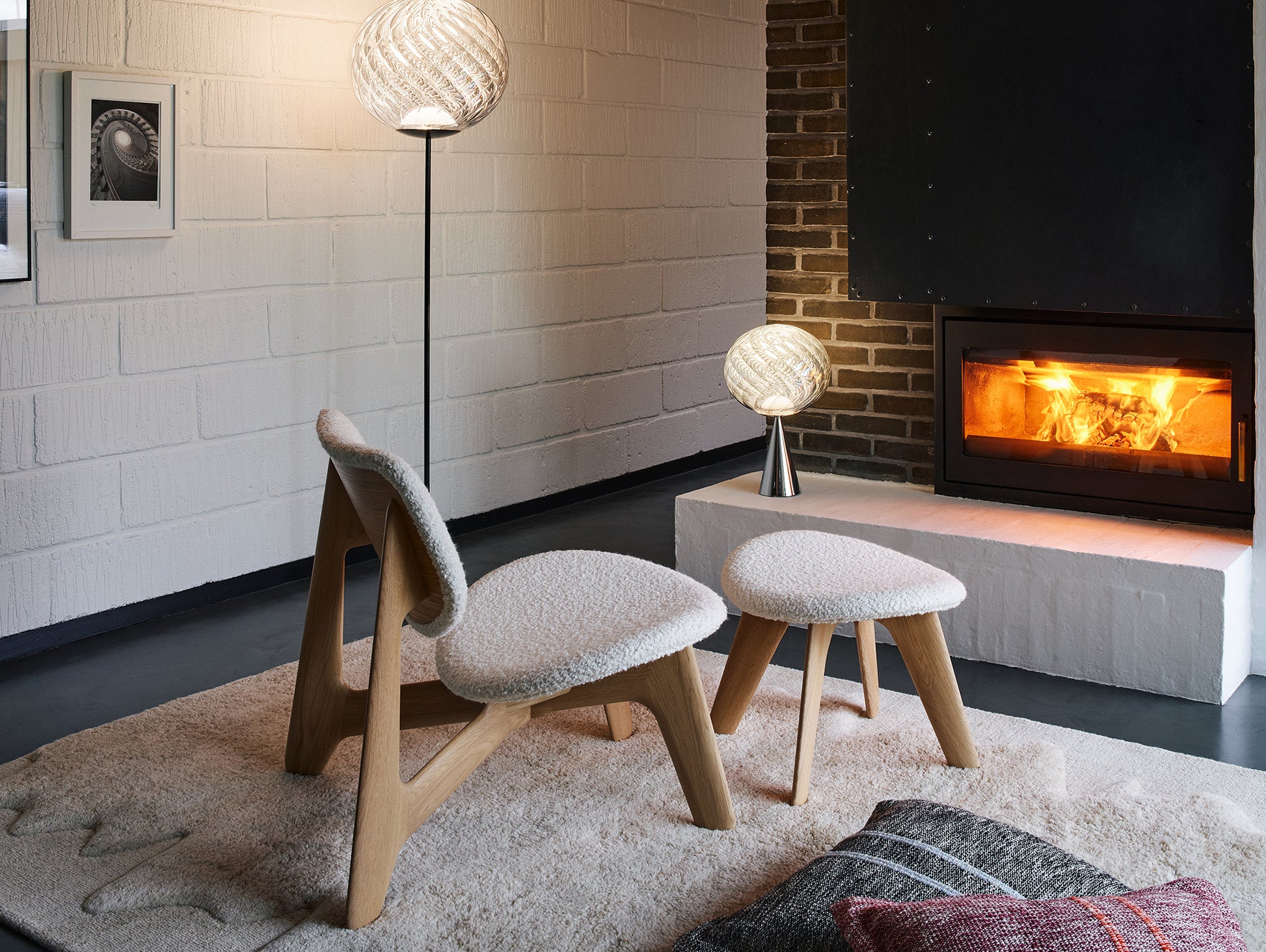 Slab Lounge Chair by Tom Dixon - Natural Oak / Elle 200