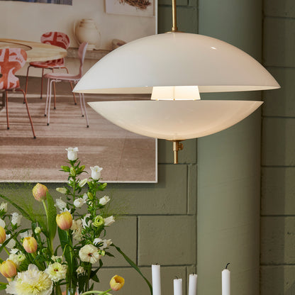 Clam Pendant Lamp by Fritz Hansen 