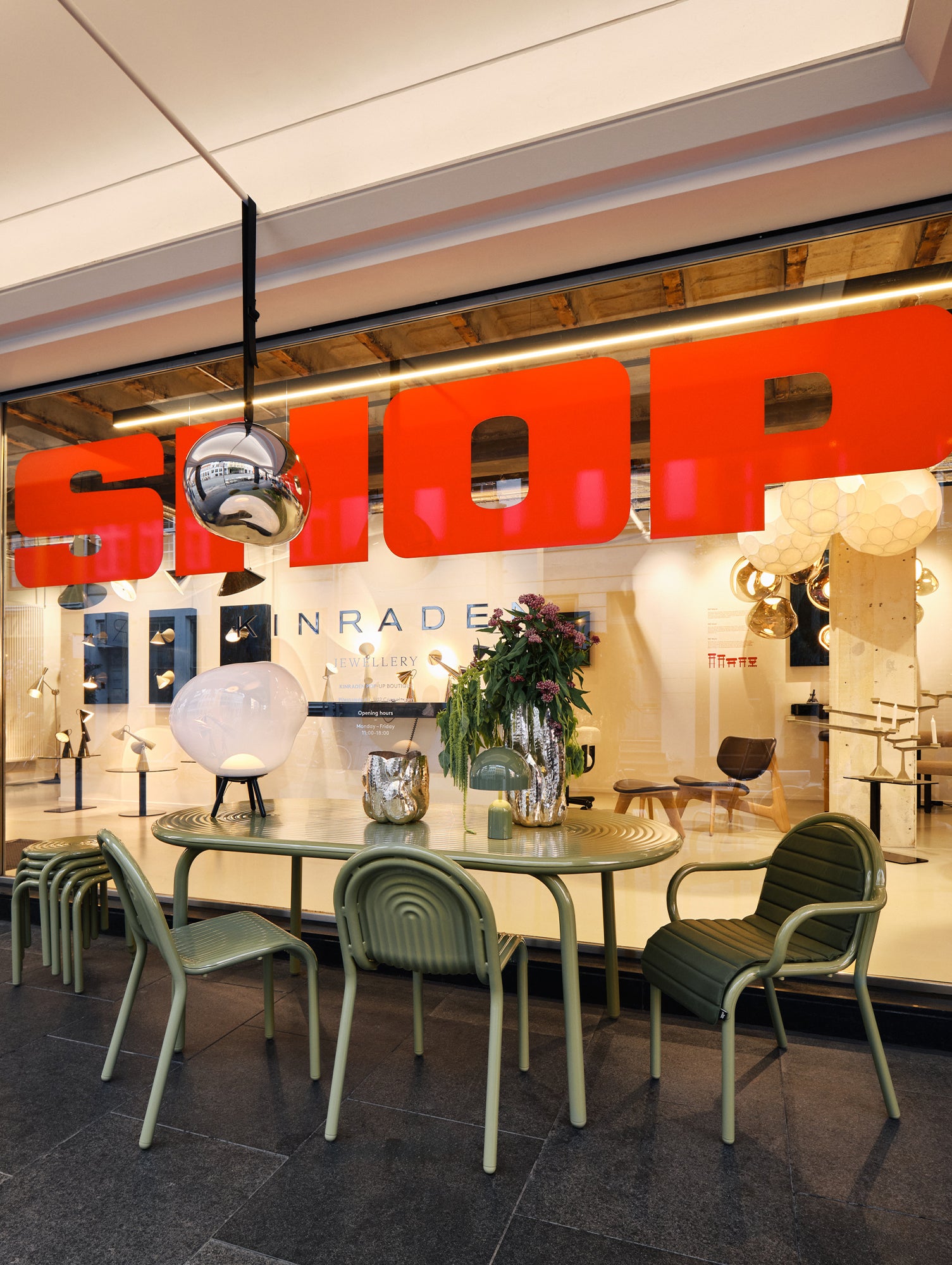 Melt Large LED Portable Lamp by Tom Dixon 