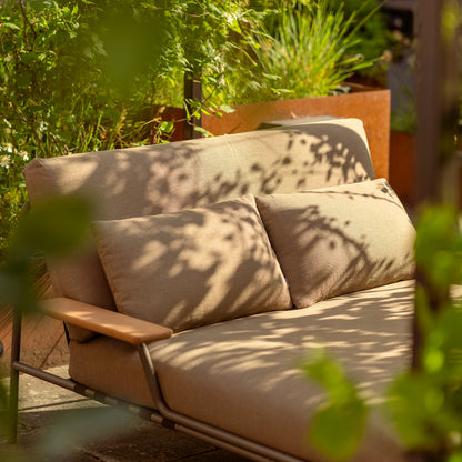 Settle Lounge Bed by Muuto 