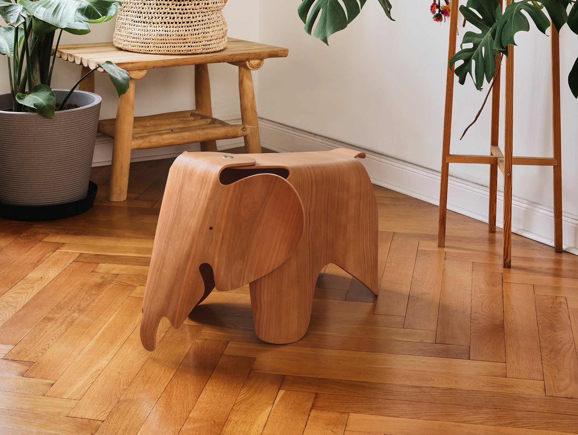 Eames Elephant by Vitra

