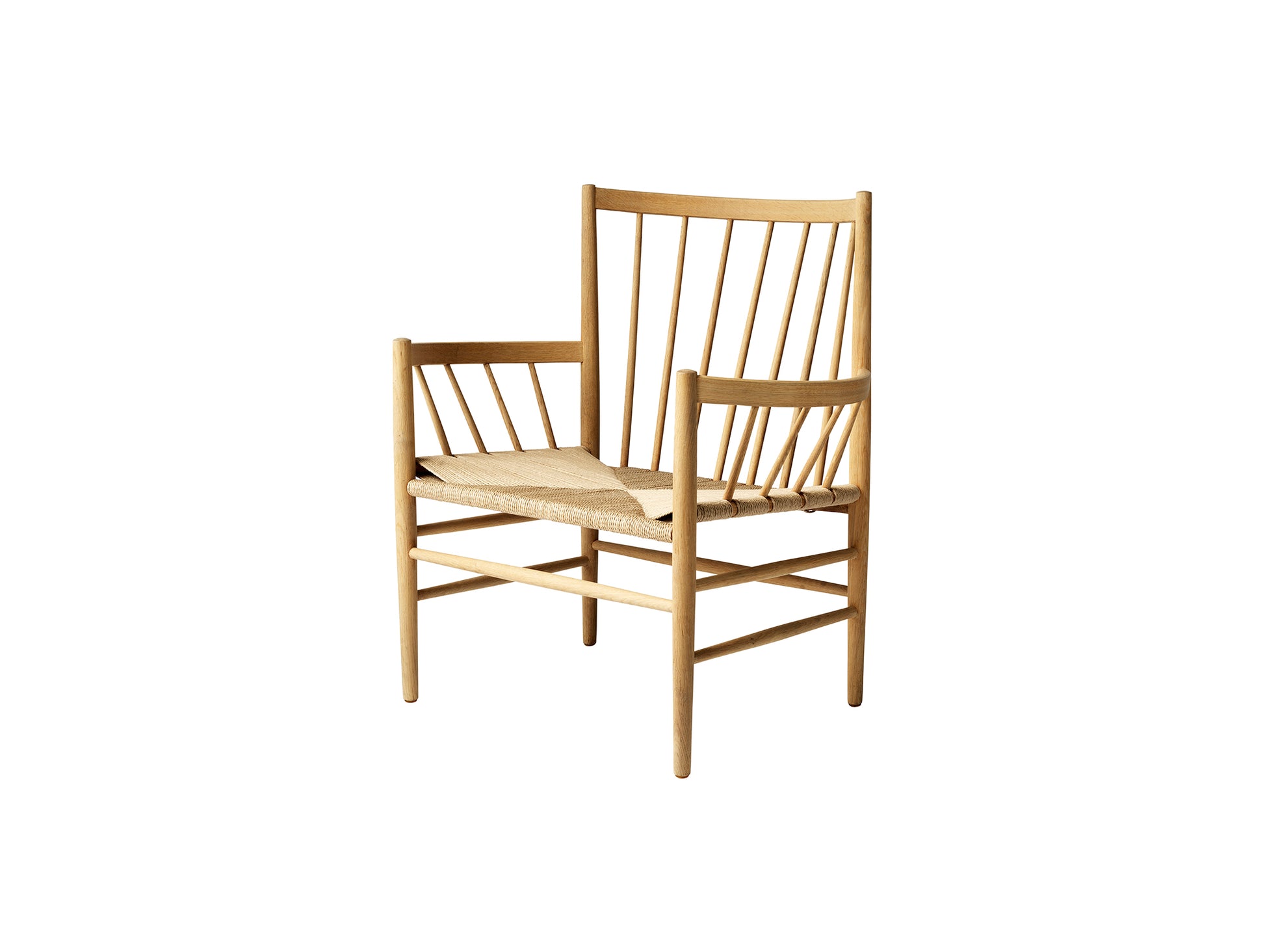 J82 Lounge Chair by FDB Mobler - Lacquered Oak