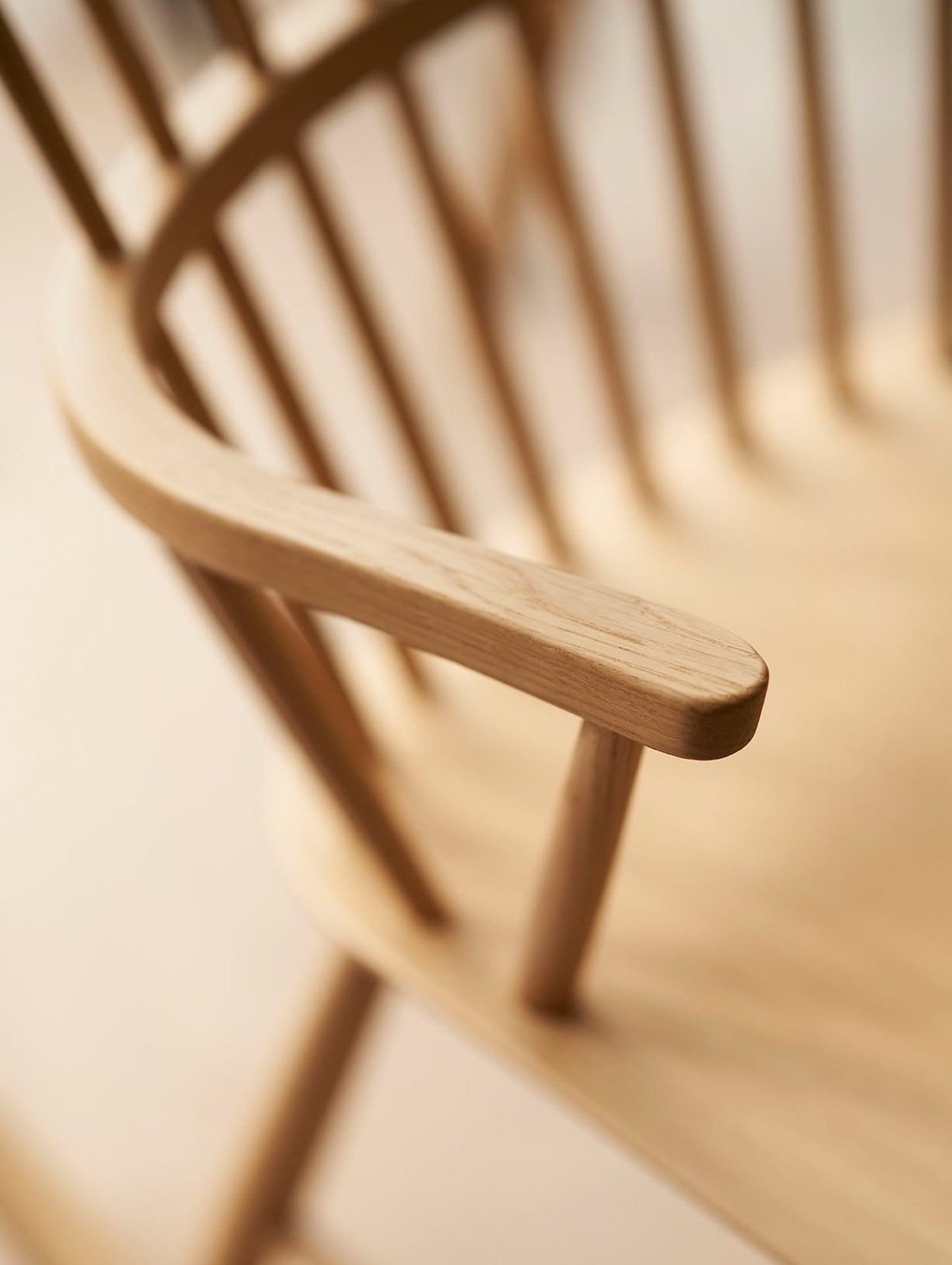 J52G Rocking Chair by FDB Mobler - Oiled Oak