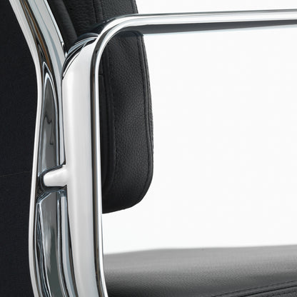 Soft Pad Work Chair EA 217 by Vitra - Chromed Aluminium / Seat: Nero Leather / Back: Plano Nero (L20)