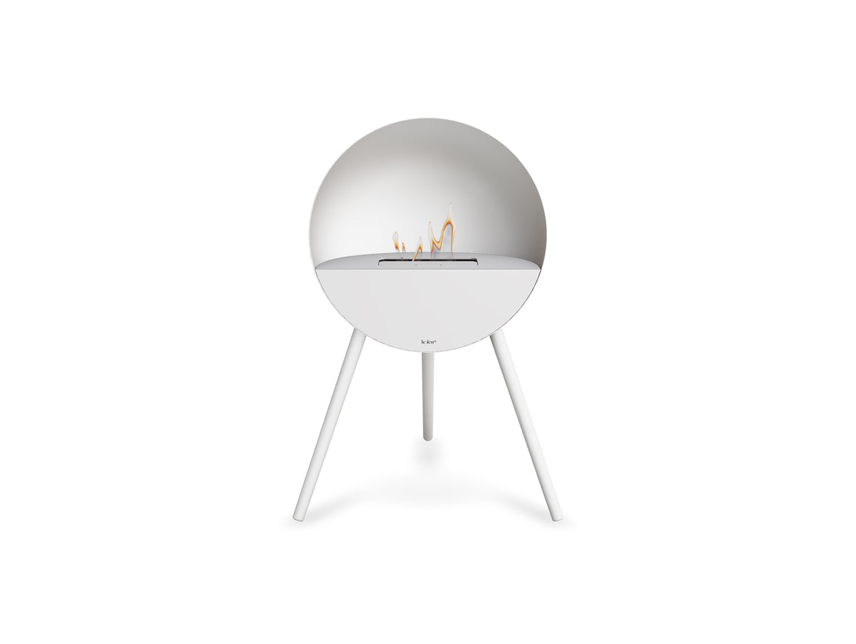 Le Feu Eye Fireplace with White Body, White Top, White Front and White Oak Base