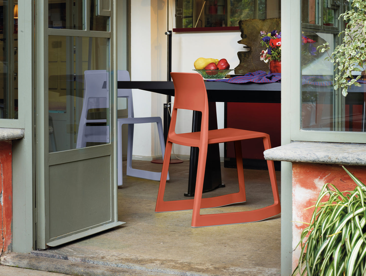 Tip Ton Chair RE by Vitra - Coral