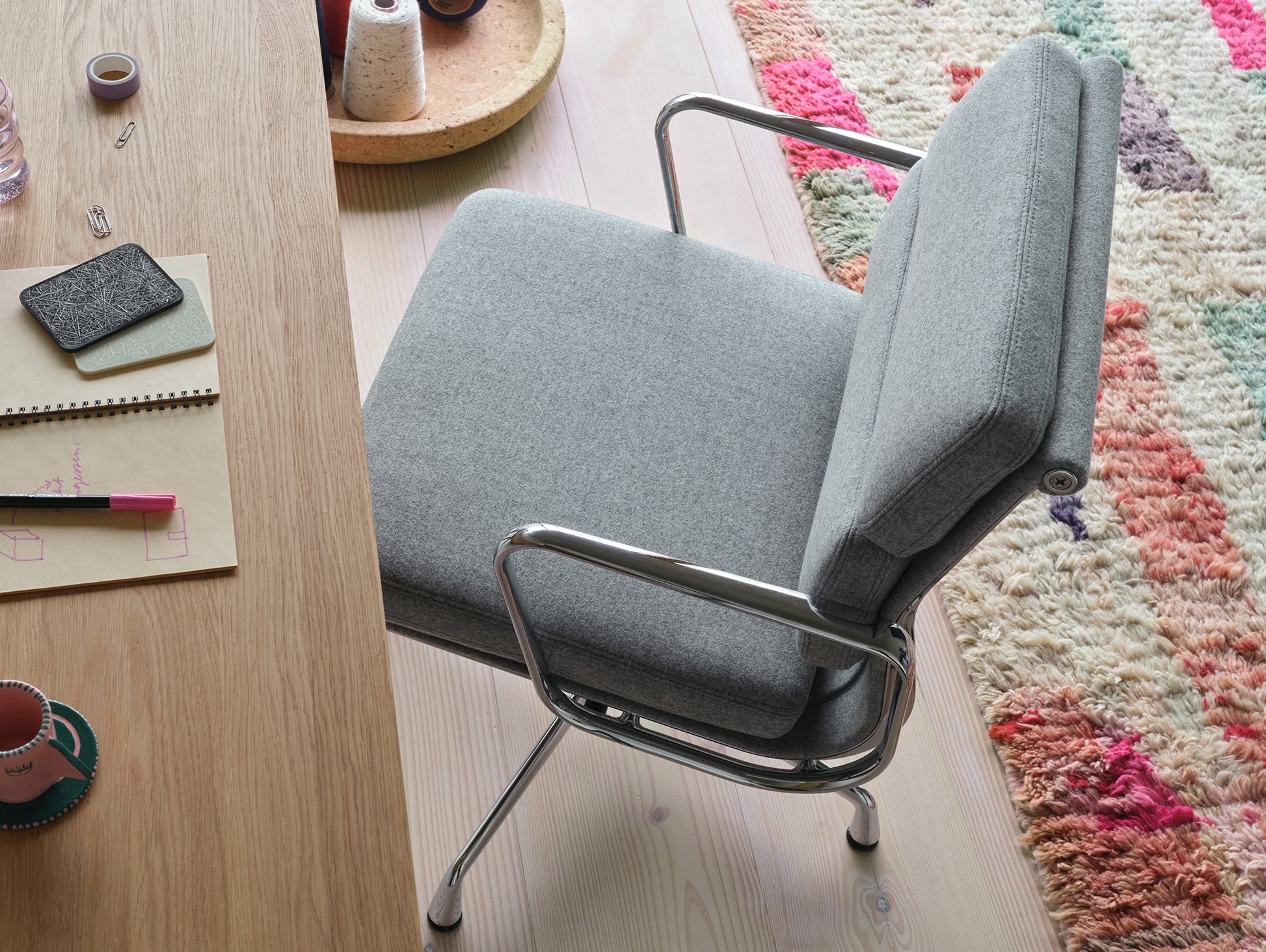 Soft Pad Office Chair EA 231 by Vitra - Cosy 2 Pebble Grey (F80)