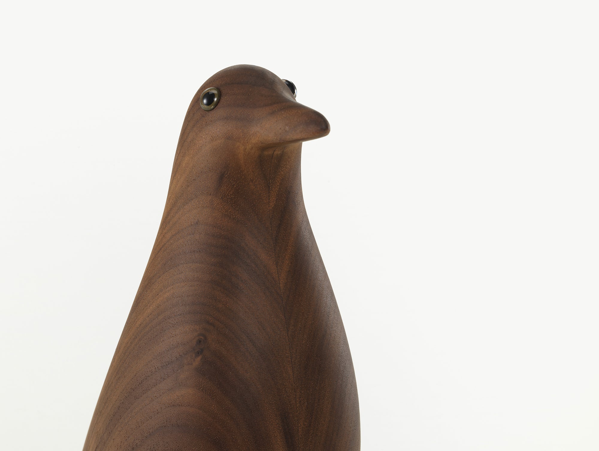 イームズ ハウス バード (ウォールナット) by Vitra – Really Well Made