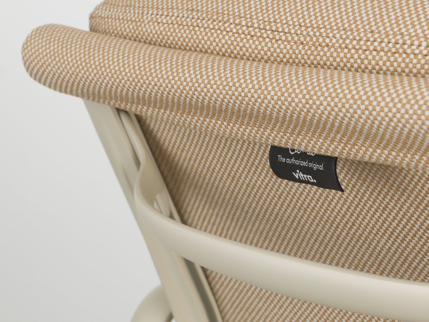 Soft Pad Conference Chair EA 208 by Vitra - Chalk Powder-Coated Aluminium / Laser RE Papyrus Cream (F40)