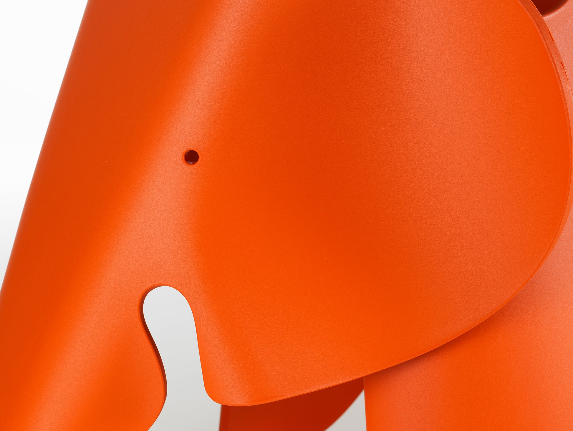 Eames Elephant RE by Vitra - Eames Red Orange