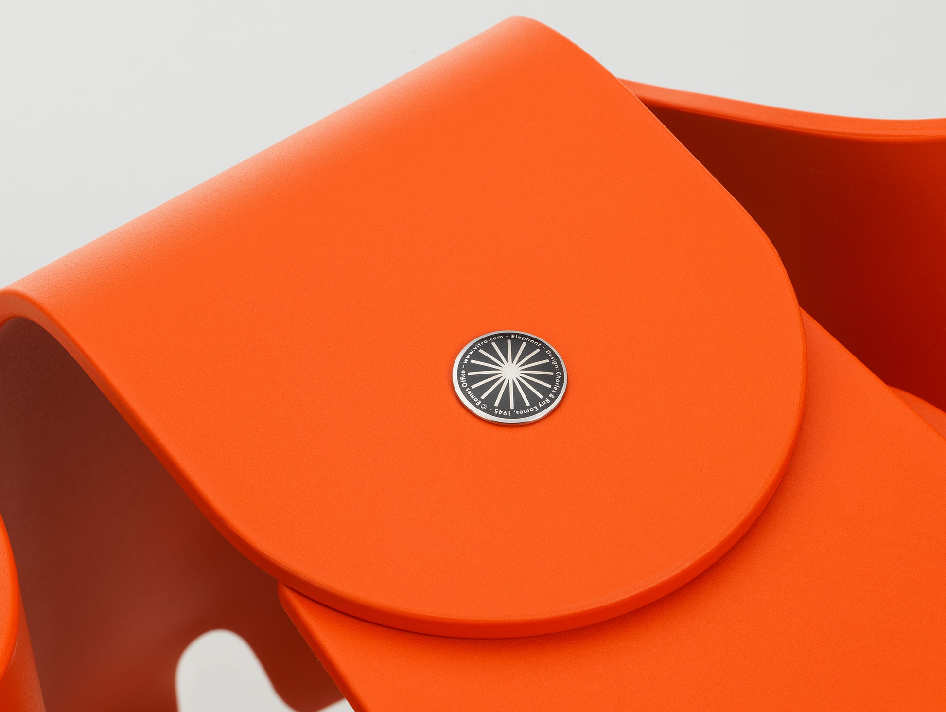 Eames Elephant RE by Vitra - Eames Red Orange