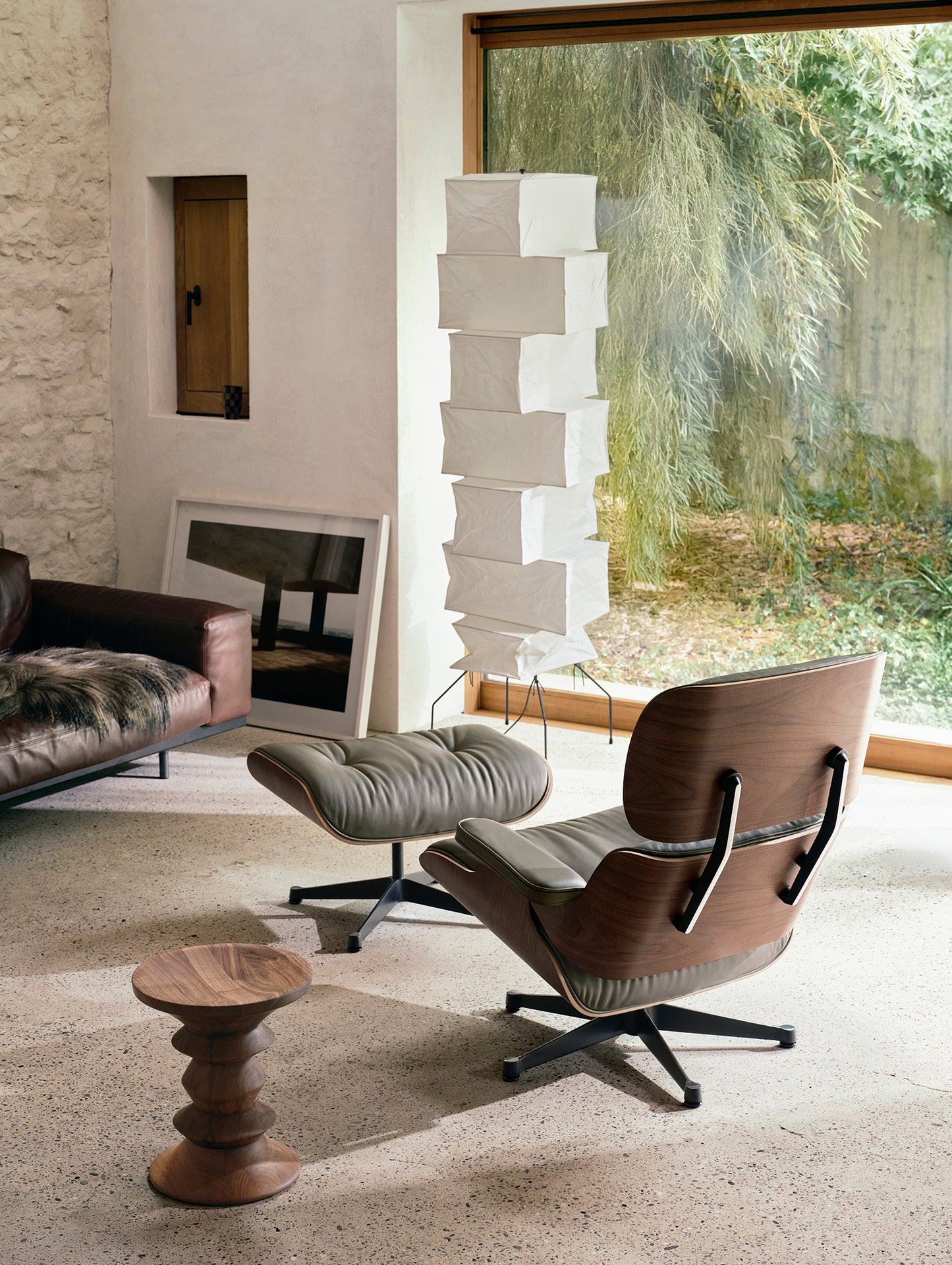 Eames Lounge Chair
