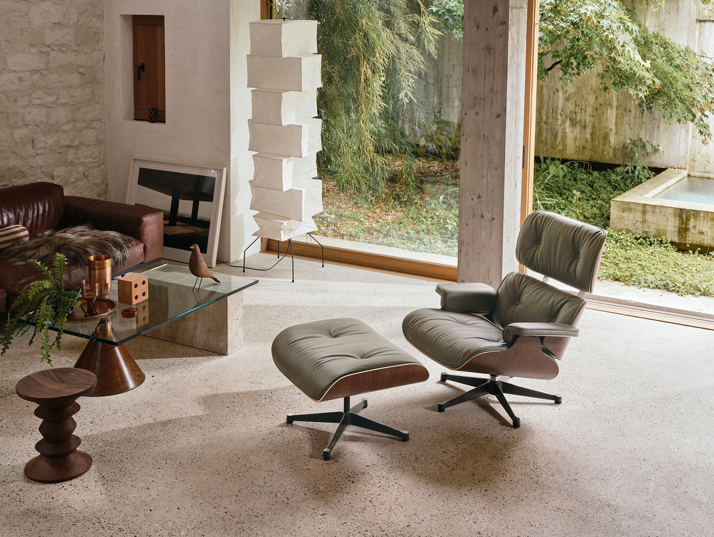 Eames Lounge Chair